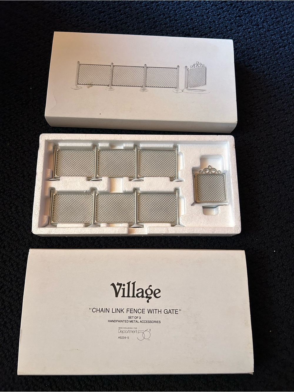 Department 56  Silver Chain Link Fence with Gate Accessory / set of 3